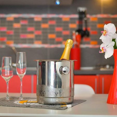 Bluebenalmadena 200Meters From The Beach With Jacuzzi And Rooftop Terrace (Adults Only) Exterior foto